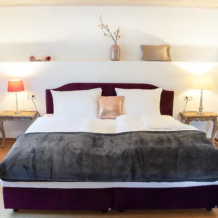 Hotel Traeumerei 3*